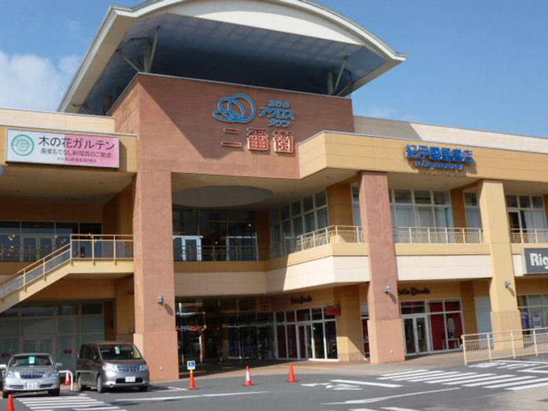 ジュエルカフェ あけのアクロスタウン店