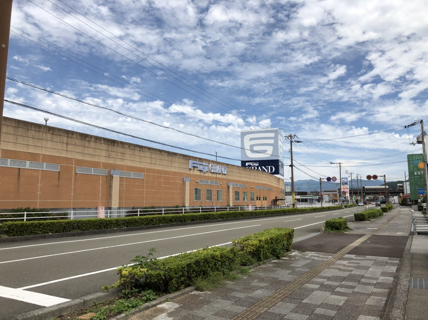 ジュエルカフェ フジグラン野市店