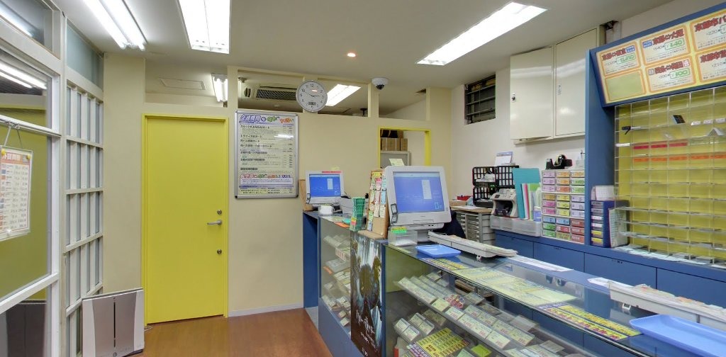 トーカイ 京都タワー前店
